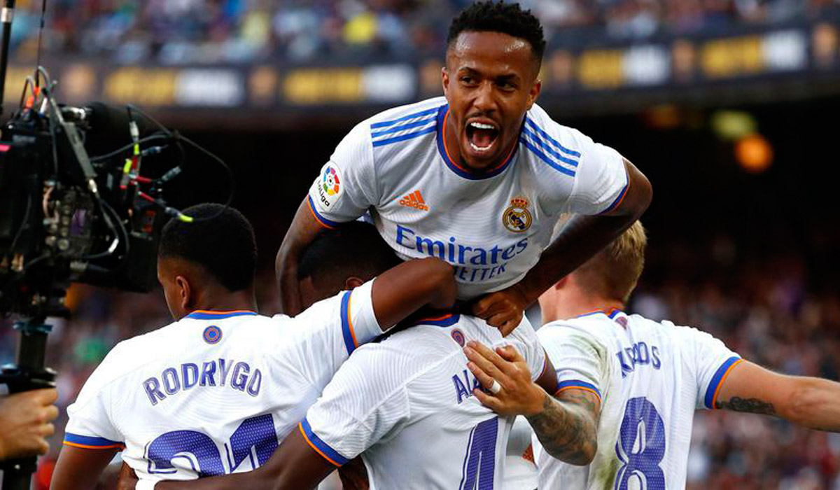 FC Barcelona v Real Madrid